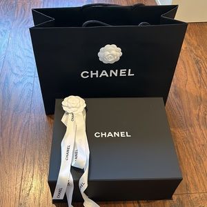 Chanel package